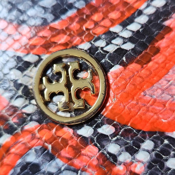 Tory Burch Wallet - Picture 3 of 8